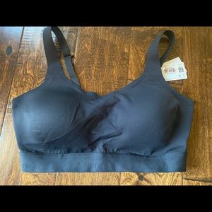 NWT Lululemon bra 34DD